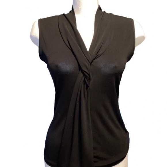 Mandy Evans Tops - 💙 Chic Black Sleeveless Top by Mandy Evan’s Size M